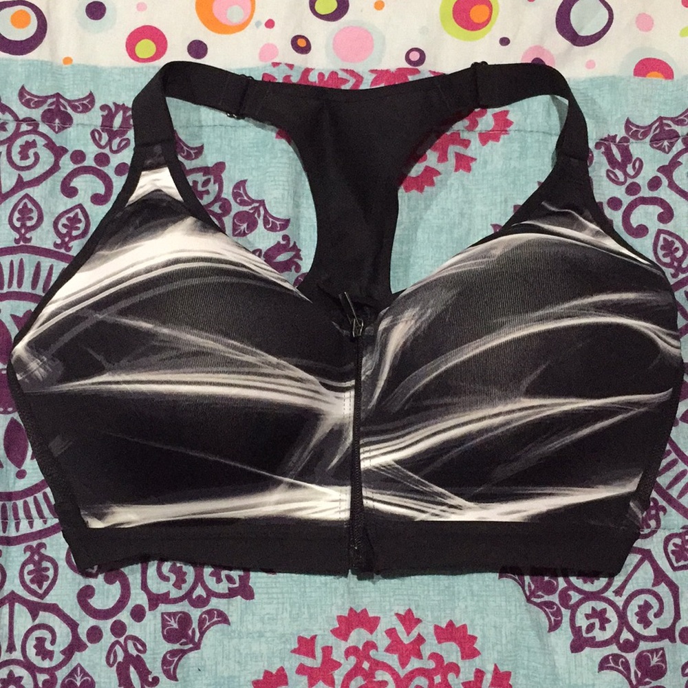 VS Zip Front Sports Bra 34DDD